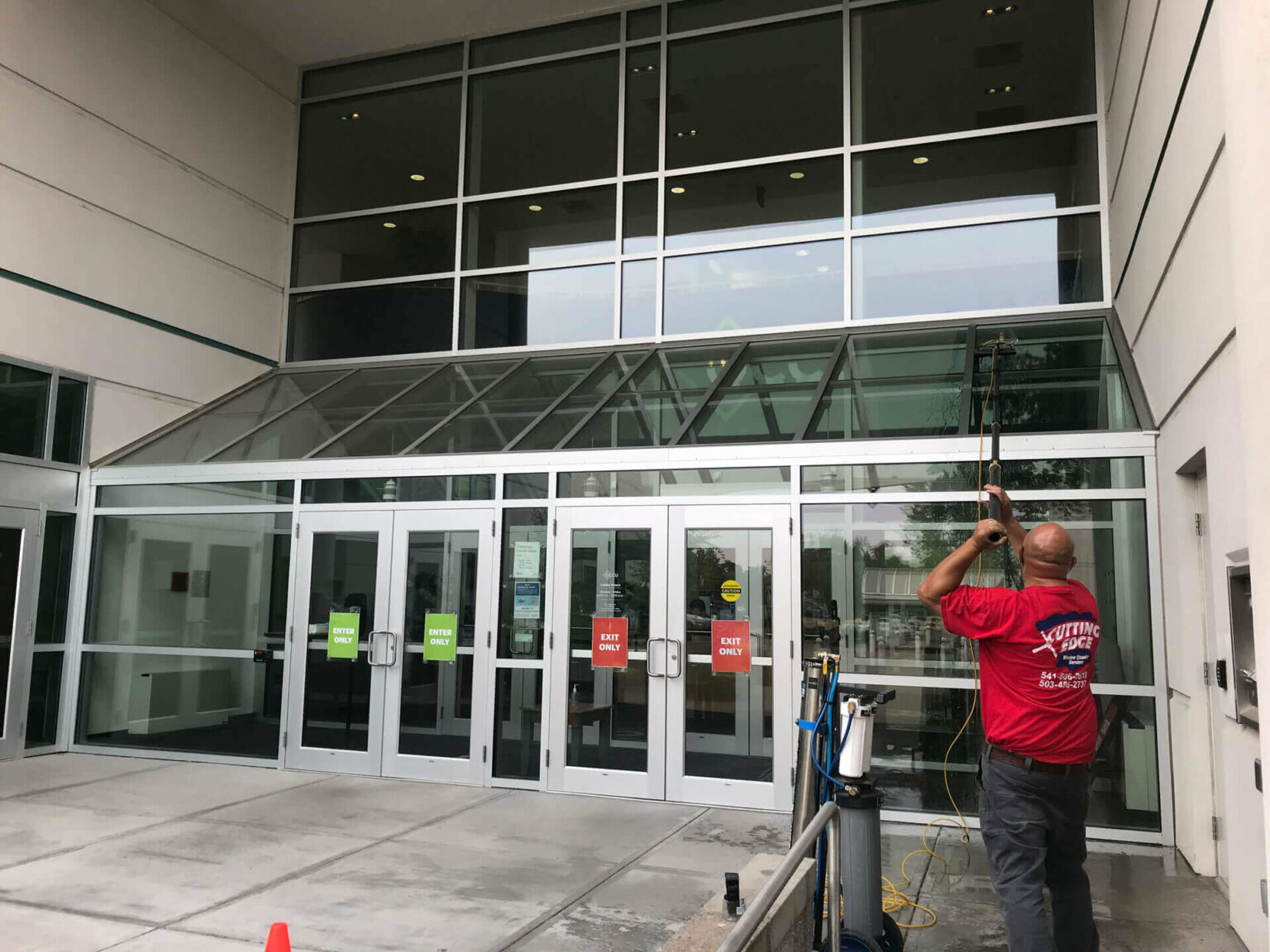 Cutting Edge Window Cleaning Gutter, Roof Cleaning Company